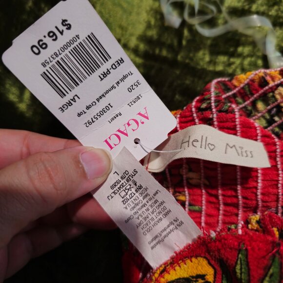 Tropical floral print halter tie back crop top - Picture 3 of 3